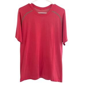 Lululemon Men’s Short Sleeve Athletic Shirt Pink Size Medium 660M